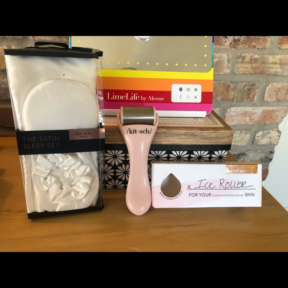 The satin sleep set and ice roller